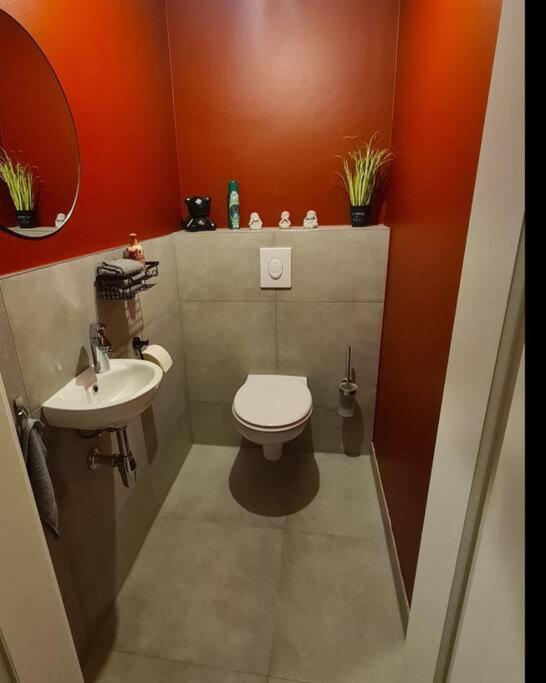 Grosse Moderne Ferienwohnung Auch Als Monteur Unterkunft Nutzbar, In Stolberg - Vicht Экстерьер фото